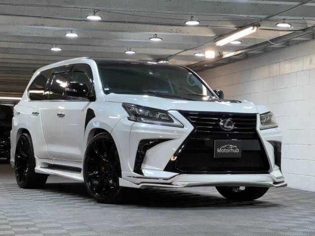 Lexus LX LX570 5.7 V8 DOUBLE EIGHT STAR 8 SEAT SUV Petrol White