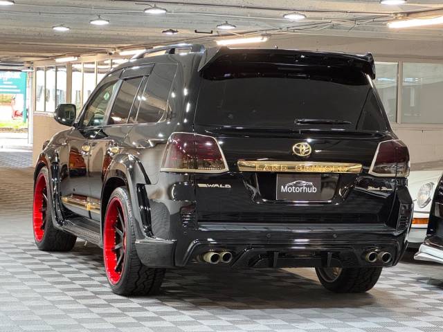2012 Toyota Land Cruiser 4.6 ZX SUPERCHARGED WALD BLACK BISON ULE
