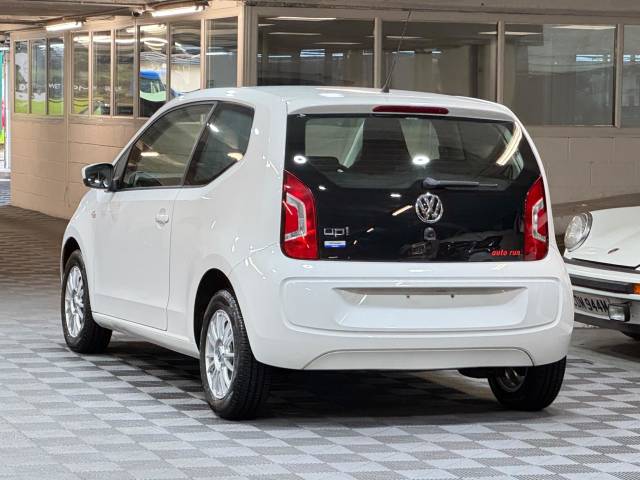 2013 Volkswagen Up 1.0 High up! Hatchback 3dr Petrol ASG Euro 5 (75 ps)