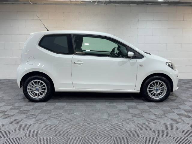 2013 Volkswagen Up 1.0 High up! Hatchback 3dr Petrol ASG Euro 5 (75 ps)