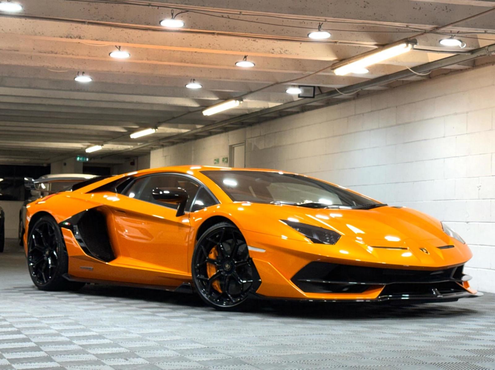 2020 Lamborghini Aventador