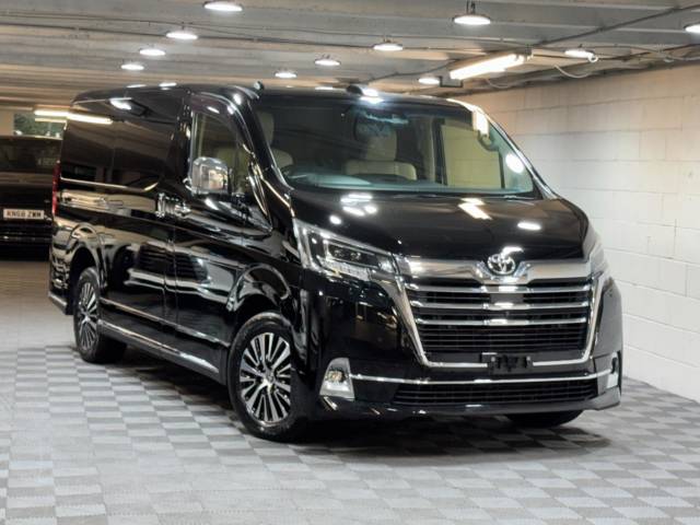 Toyota Granace Premium 2.8 D-4D Turbo Diesel Auto Euro6 MPV Diesel Black
