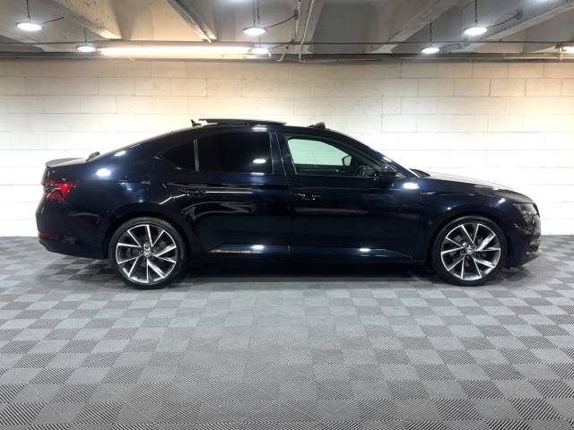 2020 Skoda Superb 2.0 TDI CR 190 Sport Line Plus 5dr DSG