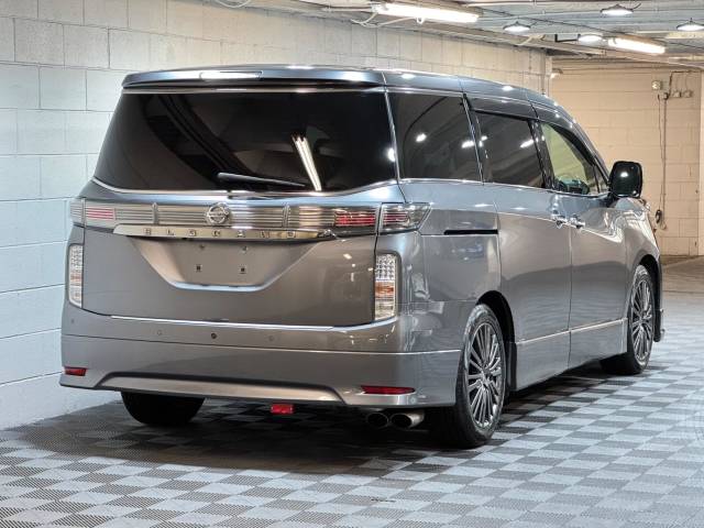 2021 Nissan Elgrand 2.5 250 Highway Star PREMIUM EURO 6