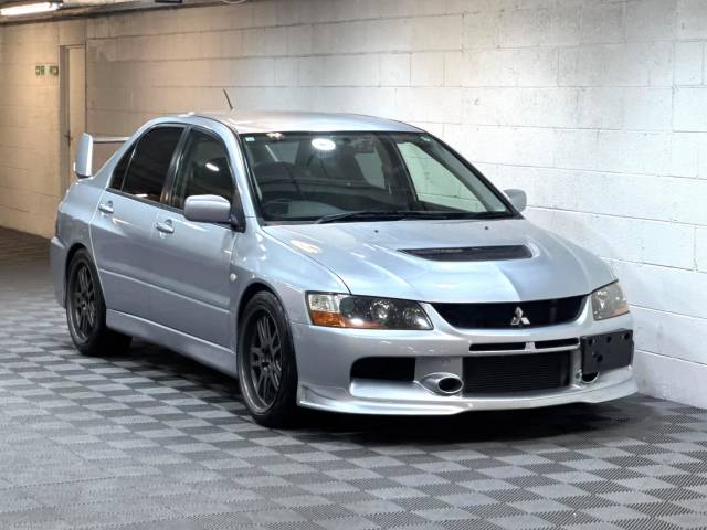 Mitsubishi Lancer 2.0 EVO IX MR FQ-320 Saloon 4dr Petrol Manual (334 g/km, 326 bhp) Saloon Petrol Silver
