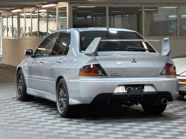 2006 Mitsubishi Lancer 2.0 EVO IX MR FQ-320 Saloon 4dr Petrol Manual (334 g/km, 326 bhp)