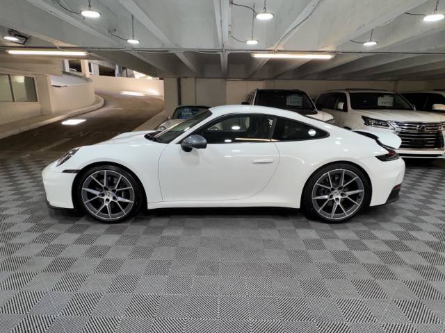 2025 Porsche 911 3.0 T 2dr