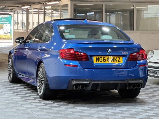 2015 BMW M5 4.4 M5 4dr DCT