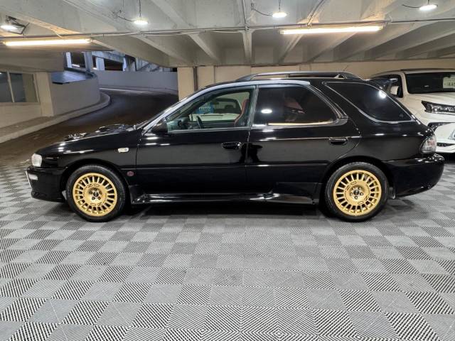 1999 Subaru Impreza 2.0 WRX STi V5 4WD Wagon Version 5 GF8