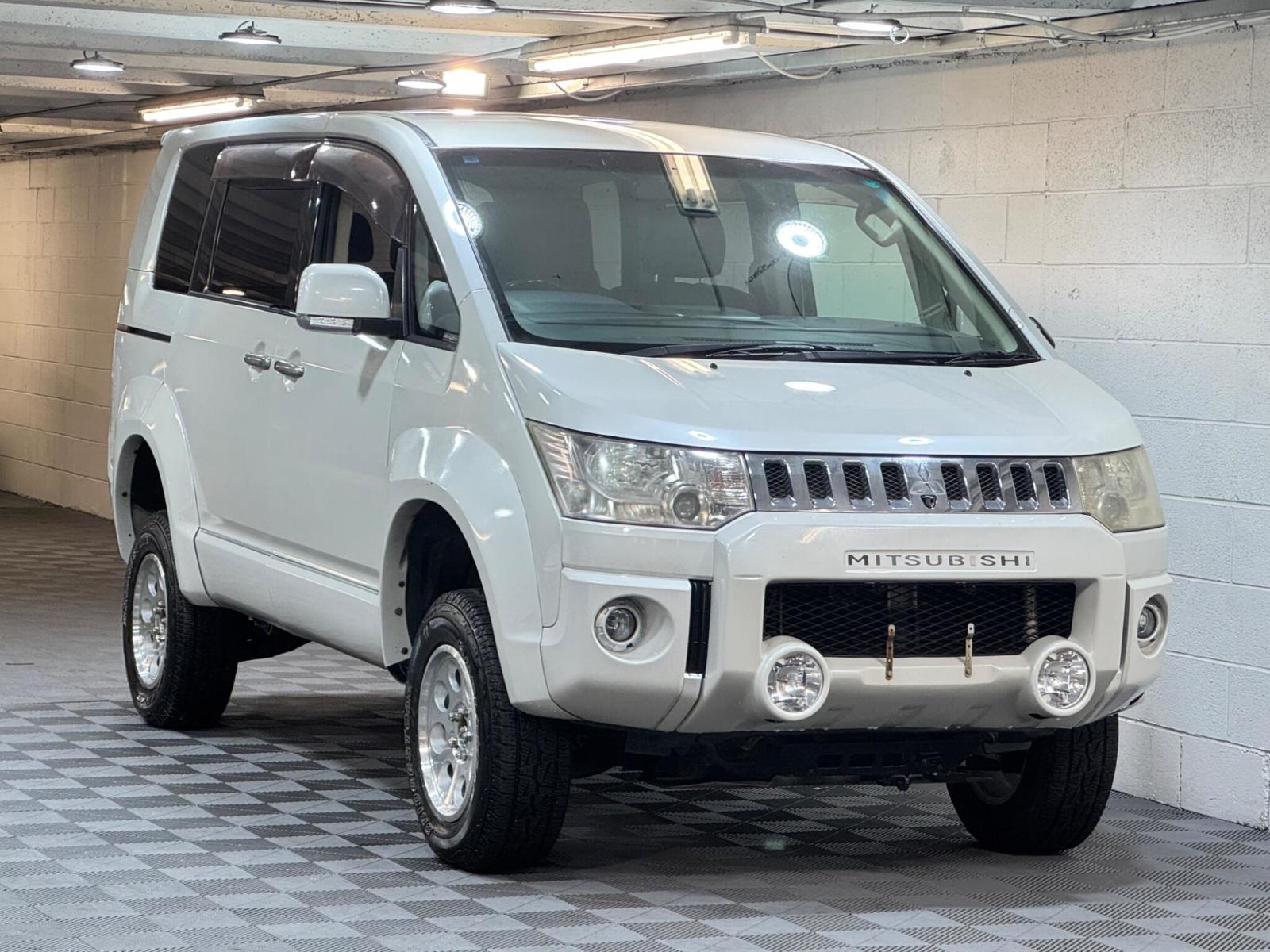 2007 Mitsubishi Delica