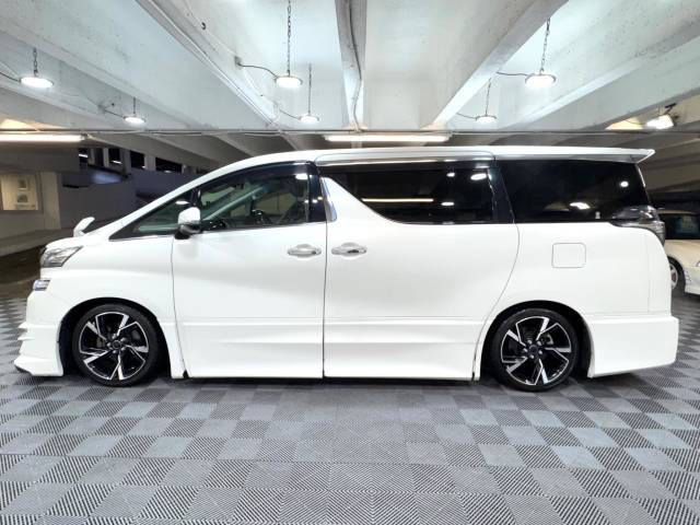 2015 Toyota Vellfire 2.5Z A Edition FULL TRD Body Kit 7 Seat