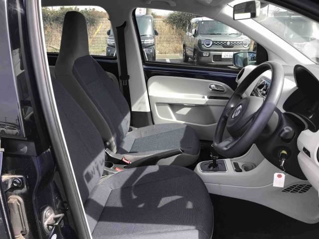2015 Volkswagen Up 1.0 Move up! Hatchback 5dr Petrol ASG Euro 6 (60 ps)