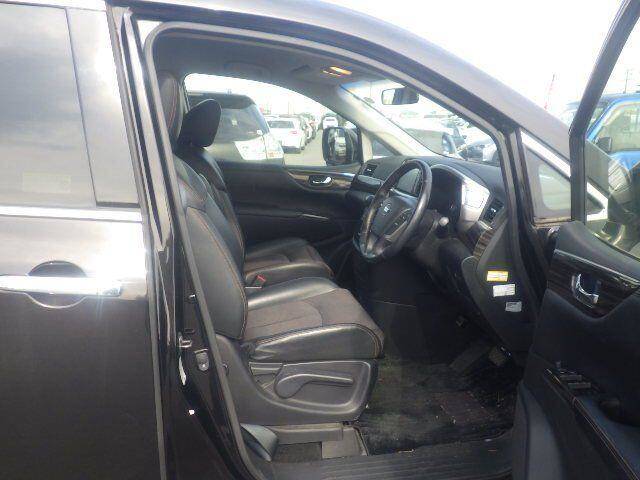 2015 Nissan Elgrand 2.5 250 Highway Star Auto 7 Seat ULEZ