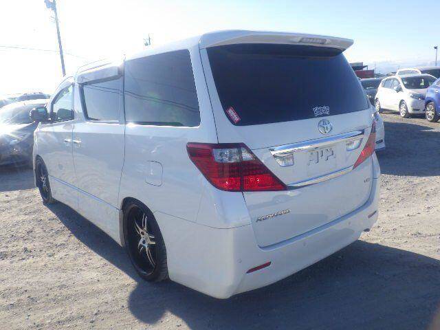 2011 Toyota Alphard 3.5 350S Premium Selection 2 | Sunroof's