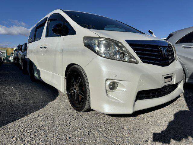 2011 Toyota Alphard 3.5 350S Premium Selection 2 | Sunroof's