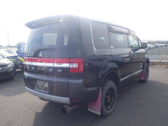 2008 Mitsubishi Delica D5 2.4 G POWER PACKAGE 4WD Fresh Import