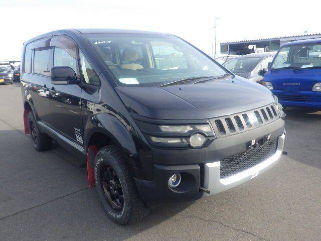 2008 Mitsubishi Delica D5 2.4 G POWER PACKAGE 4WD Fresh Import