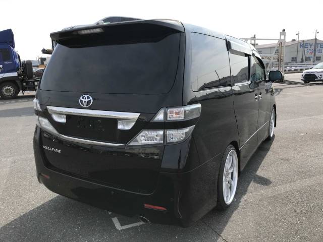 2011 Toyota Vellfire 2.4Z Platinum Selection 2 Auto 7 Seat