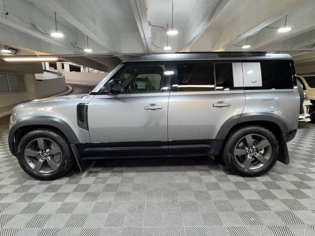 2022 Land Rover Defender 110 2.0 P400e X-Dynamic SE 110 5dr Auto