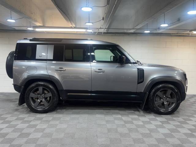 2022 Land Rover Defender 110 2.0 P400e X-Dynamic SE 110 5dr Auto