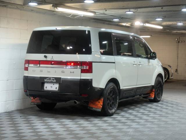 2011 Mitsubishi Delica D5 2.0 G POWER PACKAGE 8 Seat ULEZ