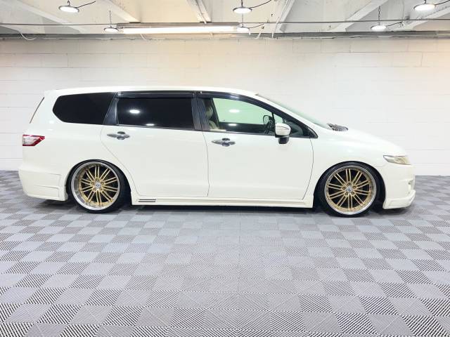 2010 Honda Odyssey 2.4 M Fine Spirit JDM Aero Body Kit