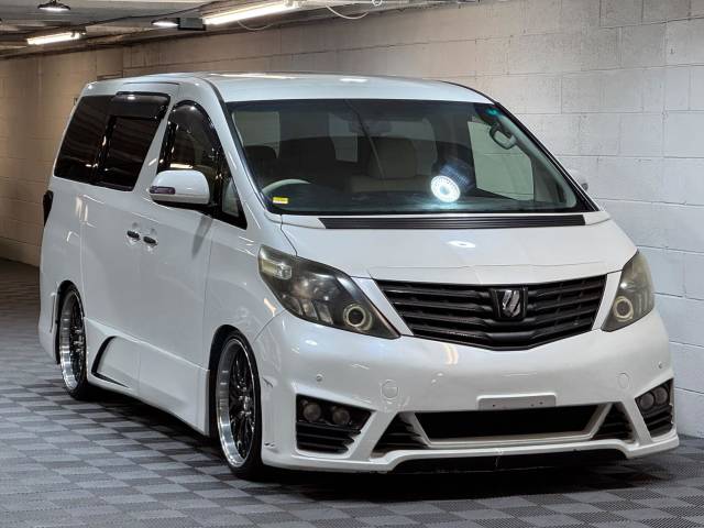 Toyota Alphard 2.4 240S Edition 8 Seats Auto Grade 4 MPV Petrol White
