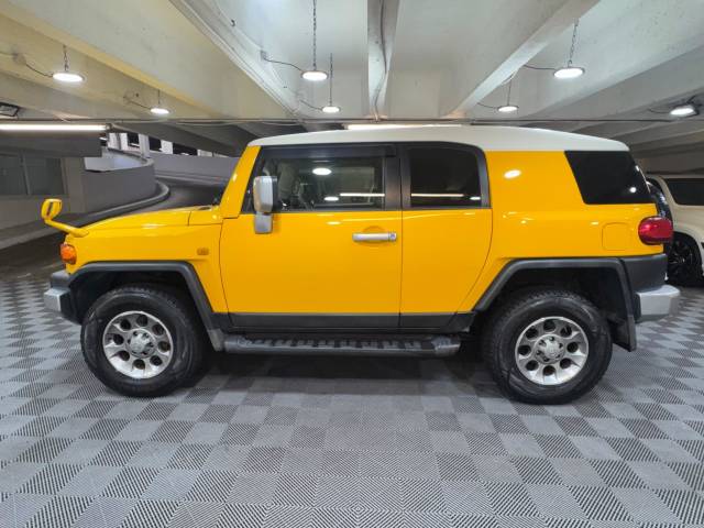 1959 Toyota FJ Cruiser 0.4 4.0 V6 Off-Road Package 4WD 5dr Auto JDM