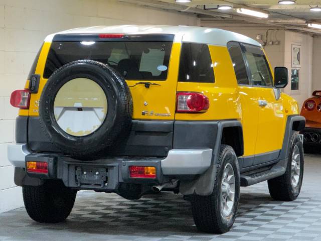 1959 Toyota FJ Cruiser 0.4 4.0 V6 Off-Road Package 4WD 5dr Auto JDM