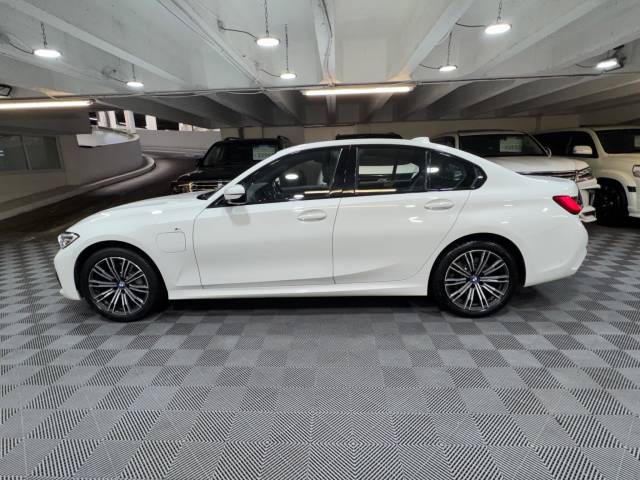 2021 BMW 3 Series 2.0 330e xDrive M Sport 4dr Step Auto