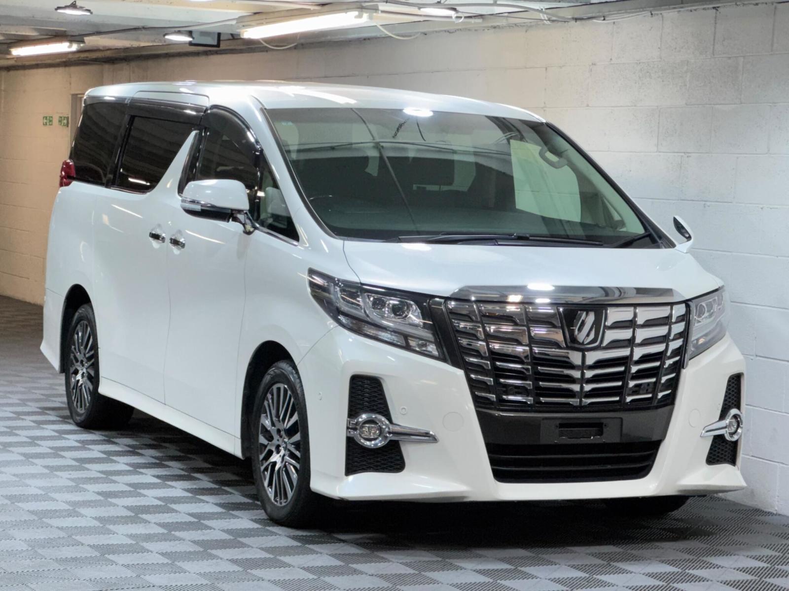 2016 Toyota Alphard