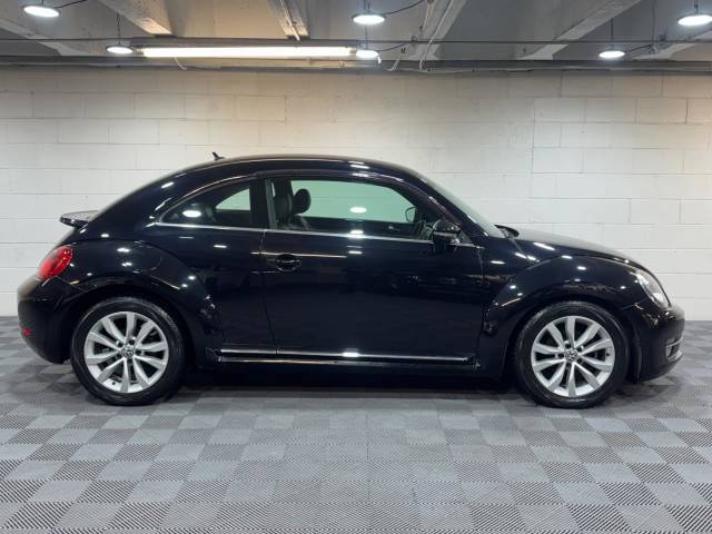 2013 Volkswagen Beetle 1.2 TSI BlueMotion Tech Design Hatchback 3dr Petrol DSG Euro 6 (s/s) (105 ps)