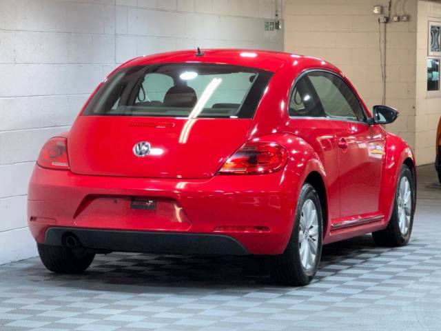 2014 Volkswagen Beetle 1.2 TSI BlueMotion Tech Design Hatchback 3dr Petrol DSG Euro 6 (s/s) (105 ps)