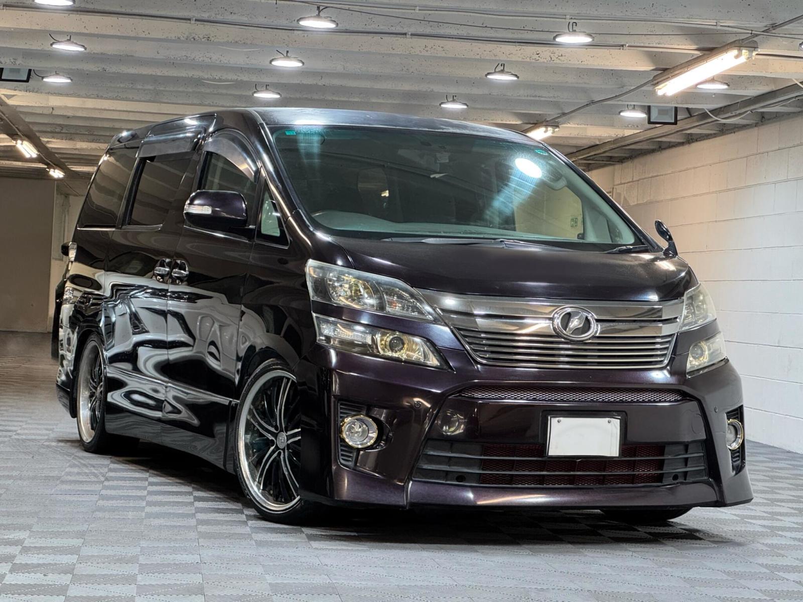 2010 Toyota Vellfire