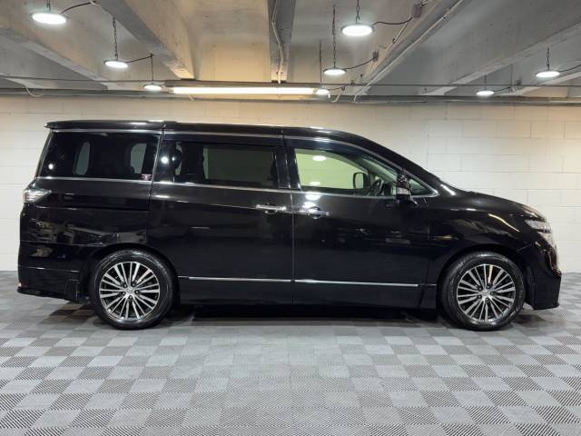 2014 Nissan Elgrand 2.5 250 Highway Star Auto 7 Seat ULEZ
