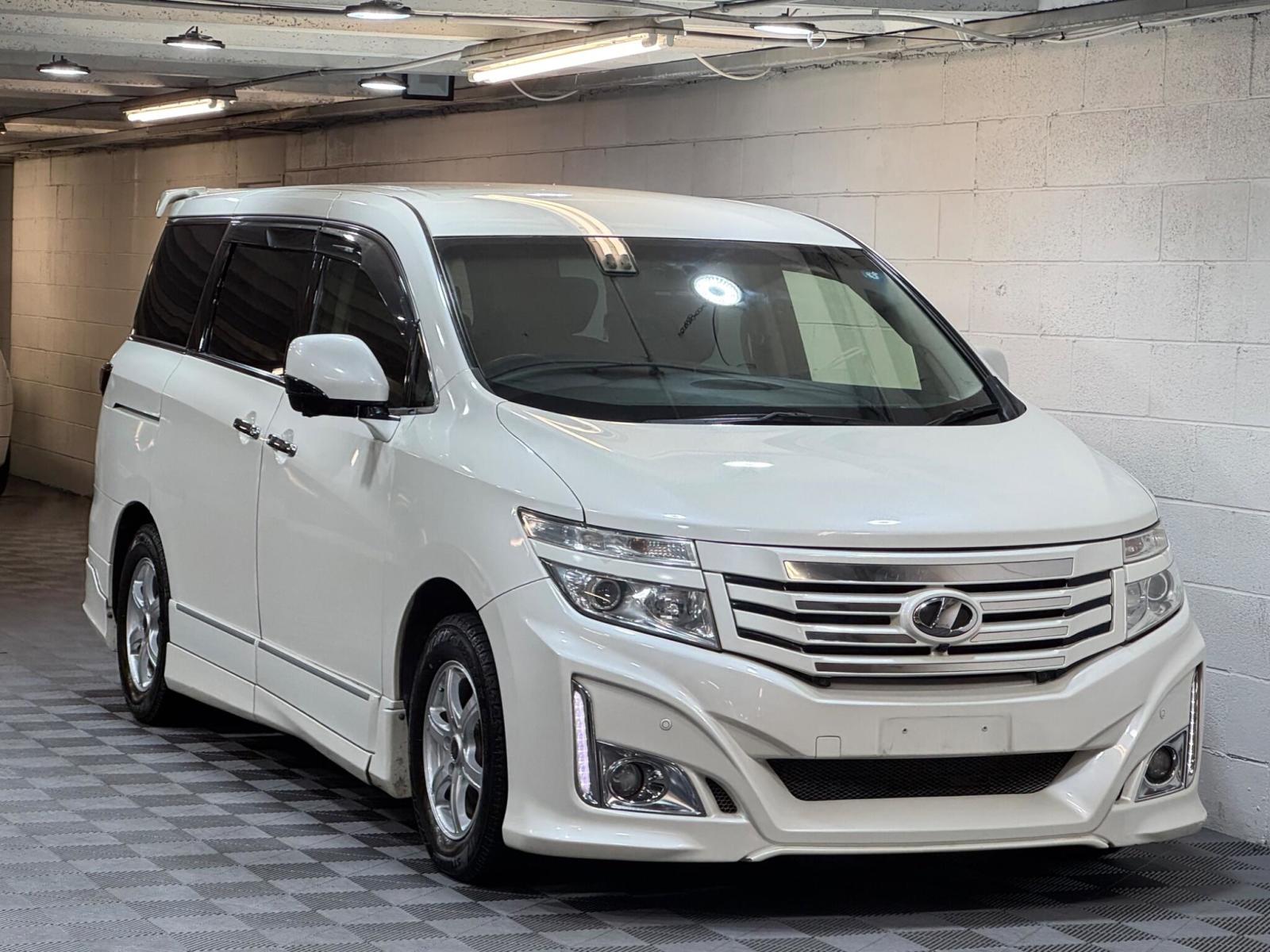 2013 Nissan Elgrand