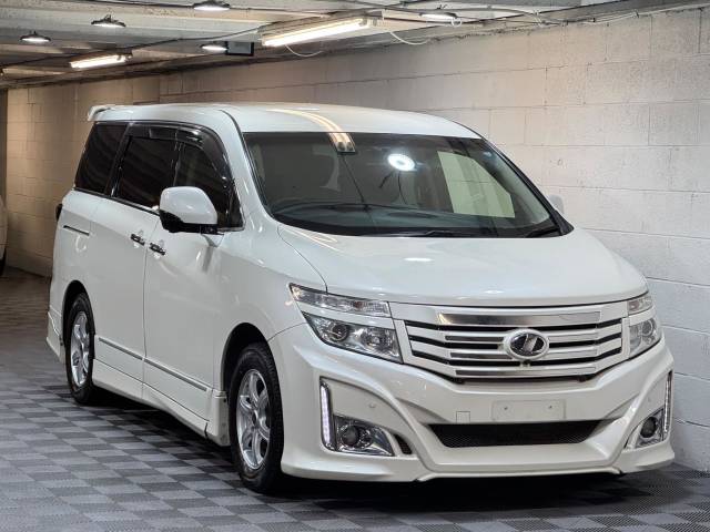 Nissan Elgrand 2.5 250 Highway Star FULL IMPUL CAR ULEZ MPV Petrol White