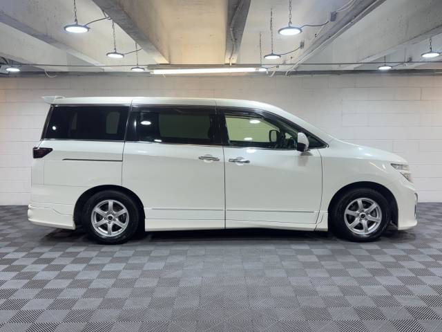 2013 Nissan Elgrand 2.5 250 Highway Star FULL IMPUL CAR ULEZ
