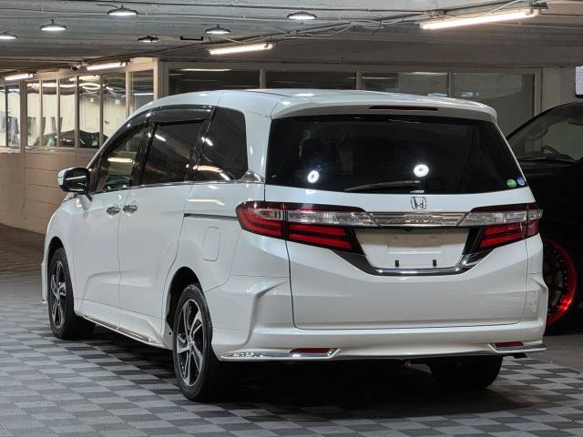 2013 Honda Odyssey 2.4 Absolute EX 4WD 8 Seat K24 Auto ULEZ