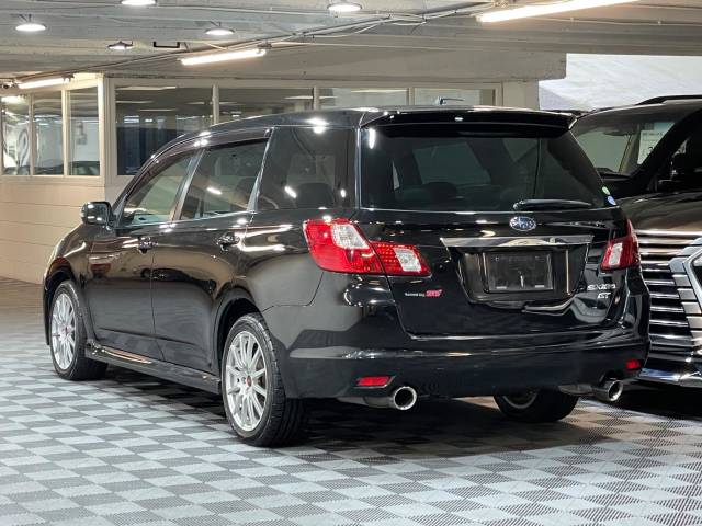 2010 Subaru Exiga 2.0 GT Tuned By STi 1/300 7 Seat EJ20