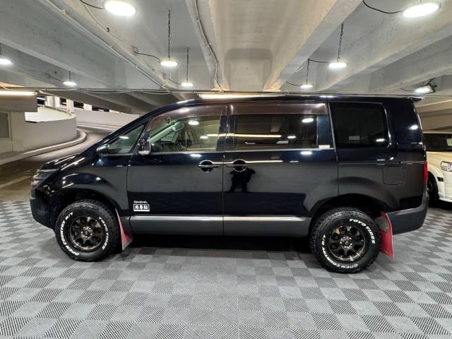 2008 Mitsubishi Delica D5 2.4 G POWER PACKAGE 4WD Fresh Import