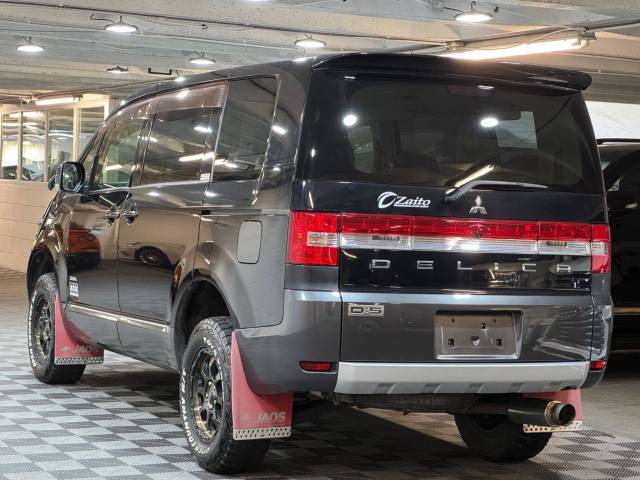 2008 Mitsubishi Delica D5 2.4 G POWER PACKAGE 4WD Fresh Import