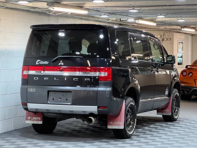 2008 Mitsubishi Delica D5 2.4 G POWER PACKAGE 4WD Fresh Import
