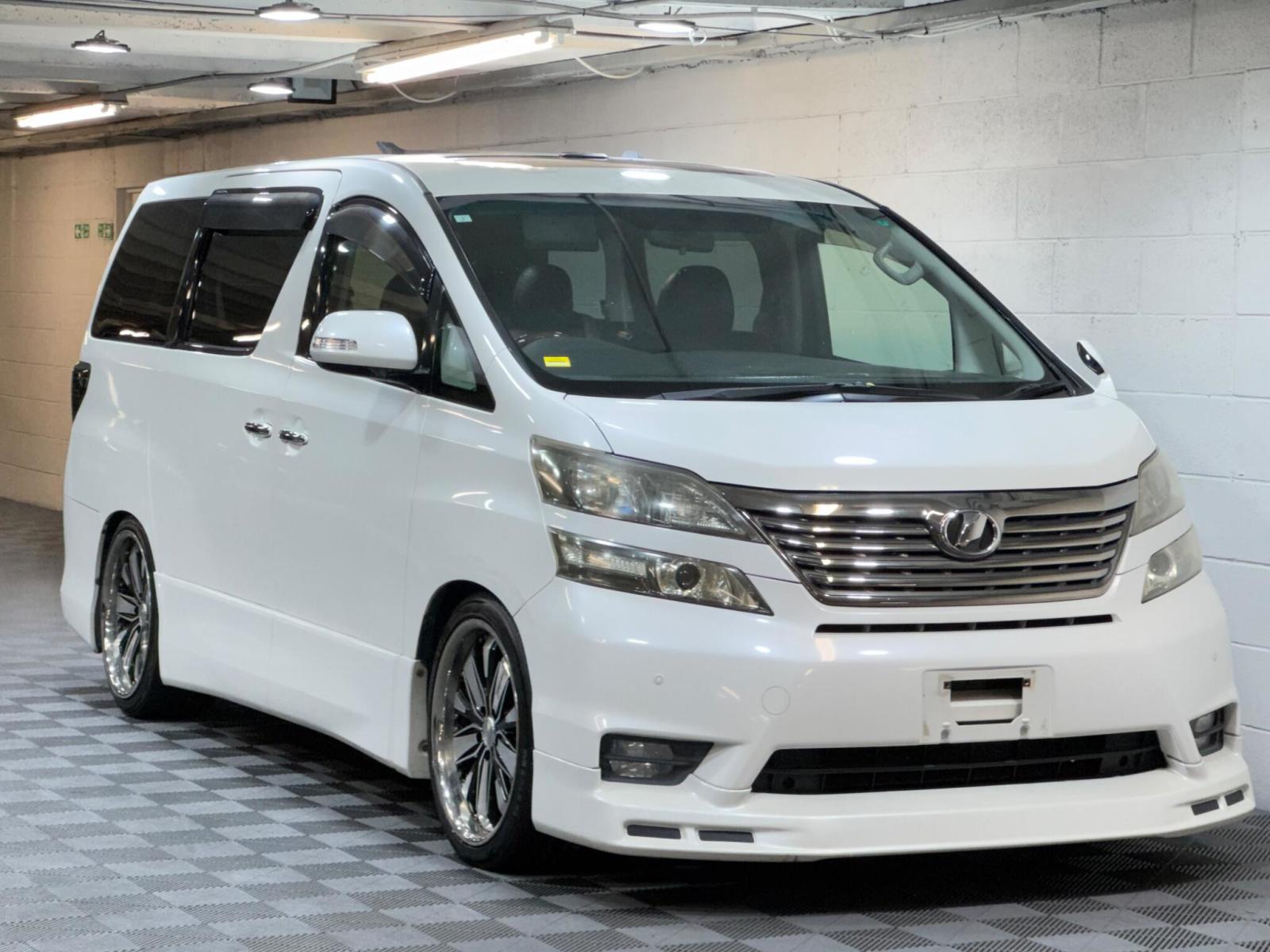 2010 Toyota Vellfire