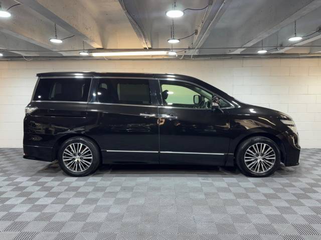 2015 Nissan Elgrand 2.5 250 Highway Star Auto 7 Seat ULEZ