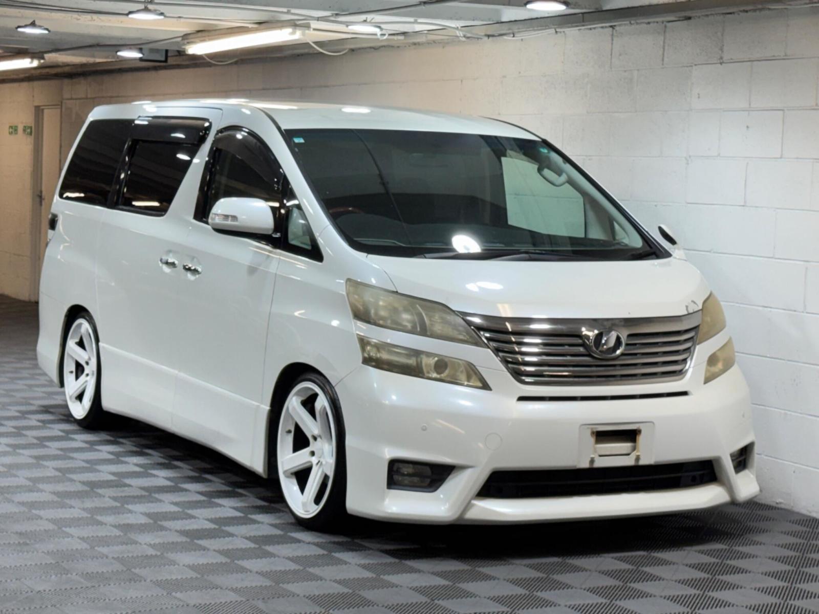 2009 Toyota Vellfire