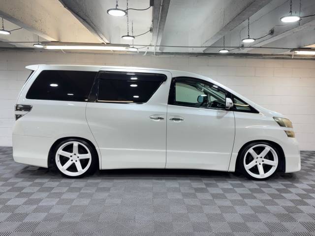 2009 Toyota Vellfire 2.4Z Edition Auto 8 Seat MPV ULEZ