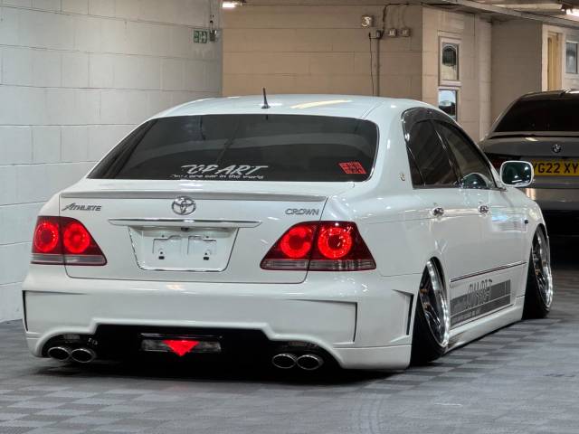 2004 Toyota Crown 2.5 V6 Athlete JDM GARAGE T-BRAND CAR