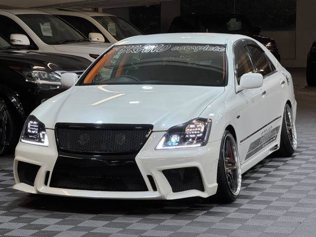 2004 Toyota Crown 2.5 V6 Athlete JDM GARAGE T-BRAND CAR