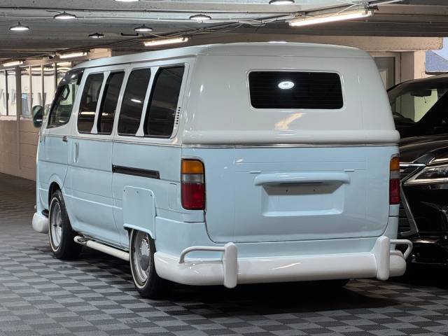 2008 Toyota Hiace Deluxe 3.0 Turbo Diesel Auto Long Retro